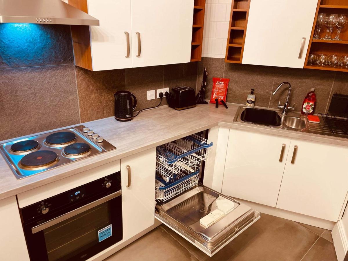 Luxury Suite 3 Bed Apartment Sleeps 6-8 Blackpool Eksteriør billede